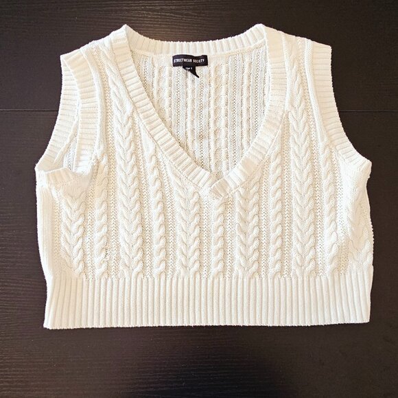 3/$15 beige vest - Picture 1 of 4